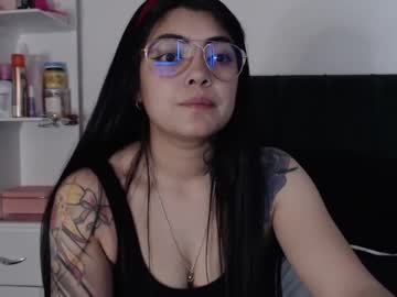 Zoeazul_ Chaturbate stream image from February 10, 2025