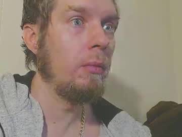2small4you83 Chaturbate stream image from February 10, 2025