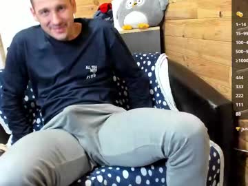 Bigsshark Chaturbate stream image from February 10, 2025