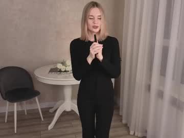 Fannybaggs Chaturbate stream image from February 10, 2025