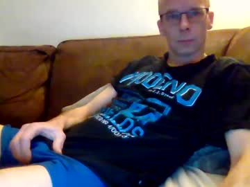 Hotboy381 Chaturbate stream image from February 10, 2025