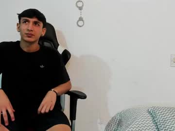 P_Jhon Chaturbate stream image from February 10, 2025