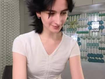 Zaragorbett Chaturbate stream image from February 10, 2025