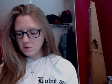 Angelicangel3 Chaturbate stream image from February 10, 2025