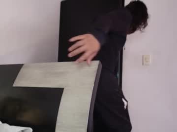 Athenahollow Chaturbate stream image from February 10, 2025