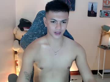 Dax_X Chaturbate stream image from February 10, 2025