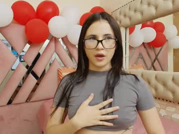Emmagomez__ Chaturbate stream image from February 10, 2025