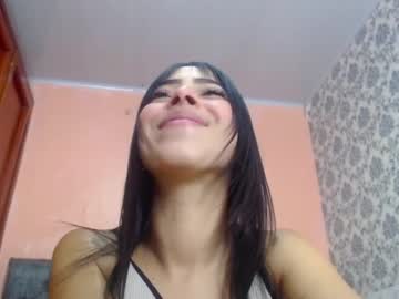 Crystal_Walls Chaturbate stream image from February 10, 2025