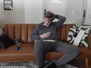 Deeyungguy Chaturbate stream image from February 10, 2025