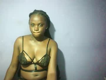 Pretty_Melinda2 Chaturbate stream image from February 10, 2025