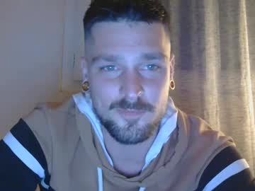 Zzzmax Chaturbate stream image from February 10, 2025