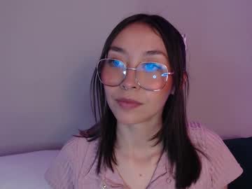 Amelie_Bss Chaturbate stream image from February 10, 2025