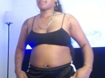 Blackcanddy Chaturbate stream image from February 10, 2025