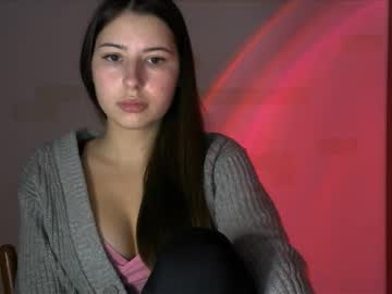 Candy_Love33 Chaturbate stream image from February 10, 2025
