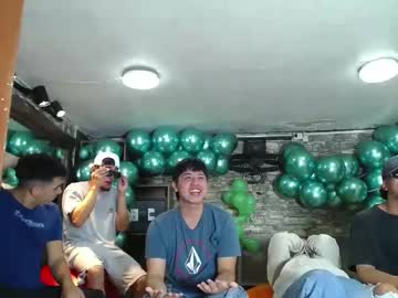 Gnecos Chaturbate stream image from February 10, 2025