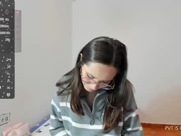 Naughty_Giirl_ Chaturbate stream image from February 10, 2025