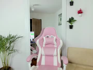 Rosebig Chaturbate stream image from February 10, 2025