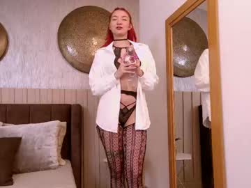 Roxy_Jenner_ Chaturbate stream image from February 10, 2025