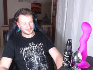 Xxmettexx Chaturbate stream image from February 10, 2025