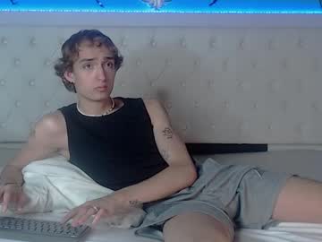 Apolomysticc Chaturbate stream image from February 10, 2025