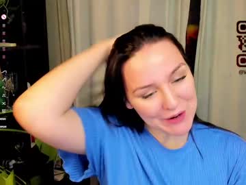 Bad_Birdie Chaturbate stream image from February 10, 2025