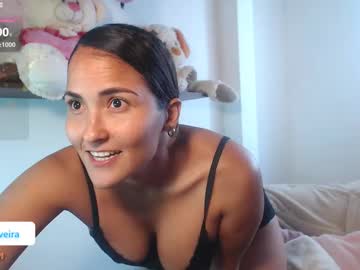 Maia_Riveira1 Chaturbate stream image from February 10, 2025