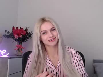 Missemma1111 Chaturbate stream image from February 10, 2025