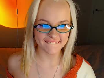 Aleftinkl Chaturbate stream image from February 10, 2025