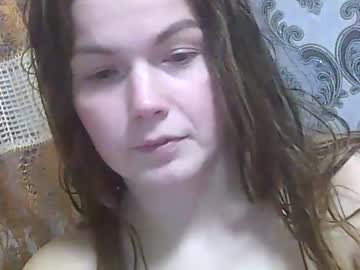 Lindaahsky Chaturbate stream image from February 10, 2025
