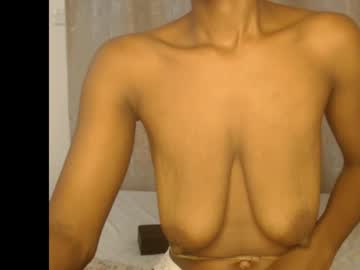 Sera_Booty Chaturbate stream image from February 10, 2025