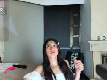 Ambaross Chaturbate stream image from February 10, 2025