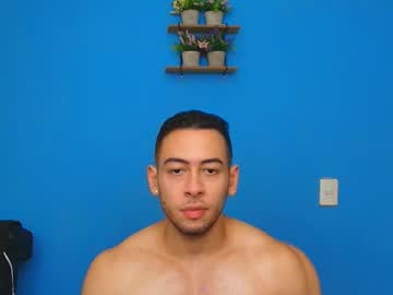 Christopher_W Chaturbate stream image from February 10, 2025
