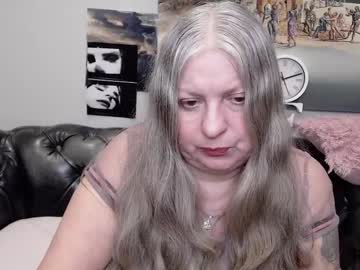 Silver_Sofa Chaturbate stream image from February 10, 2025