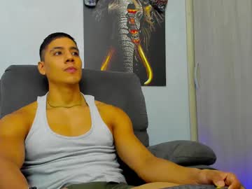 Connorkingg Chaturbate stream image from February 11, 2025