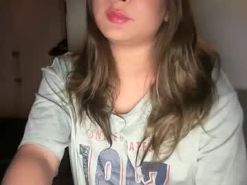 Ladybird21 Chaturbate stream image from February 11, 2025