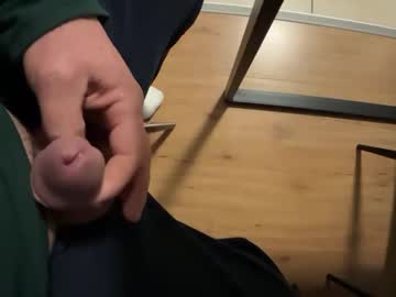 Mykytoy Chaturbate stream image from February 11, 2025