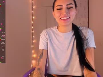 Petite_Linda Chaturbate stream image from February 11, 2025