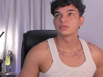 Sam_Dosantos Chaturbate stream image from February 11, 2025