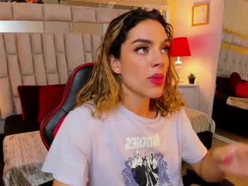 Mariiahneedles Chaturbate stream image from February 11, 2025