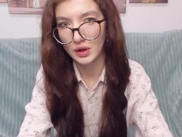 Pussykatt_Girl Chaturbate stream image from February 11, 2025