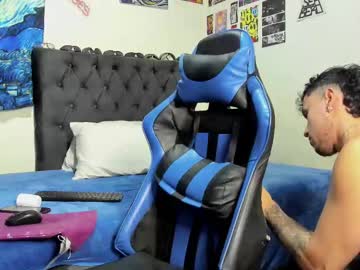 Salvatore_Dereck Chaturbate stream image from February 11, 2025