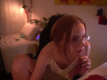 Space_Cassie Chaturbate stream image from February 11, 2025