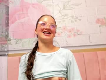 Annie_Cute18 Chaturbate stream image from February 11, 2025