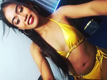 Camilla_Morena Chaturbate stream image from February 11, 2025