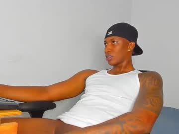 Ebony_Brandons Chaturbate stream image from February 11, 2025