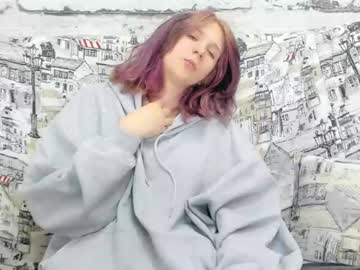 Freya__Mooon Chaturbate stream image from February 11, 2025