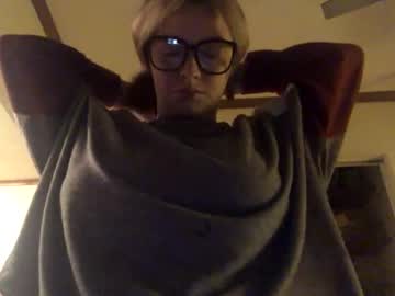 Nelliarose73 Chaturbate stream image from February 11, 2025