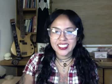 Annebonnie Chaturbate stream image from February 11, 2025