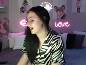 Fluffy_Tiffy Chaturbate stream image from February 11, 2025