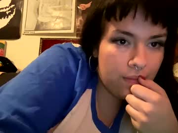 Justalittlewetnow Chaturbate stream image from February 11, 2025
